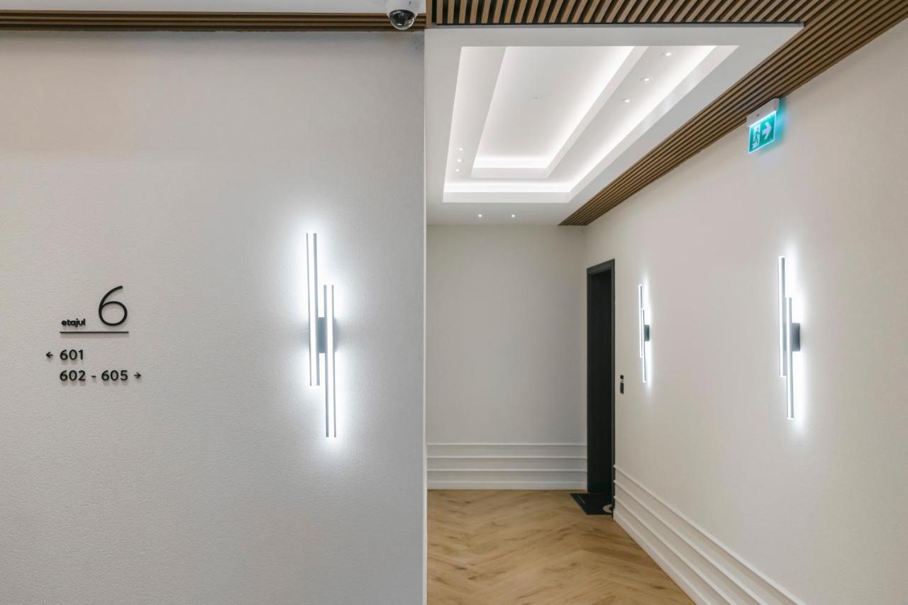 The Forest - Luxe Central Apt With Free Secured Parking Braşov Exterior foto