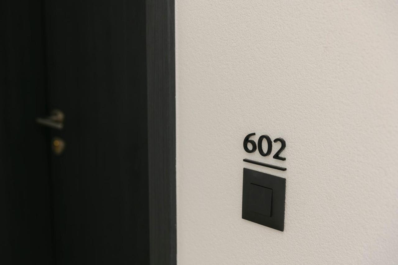 The Forest - Luxe Central Apt With Free Secured Parking Braşov Exterior foto